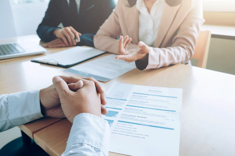 how to hire executives